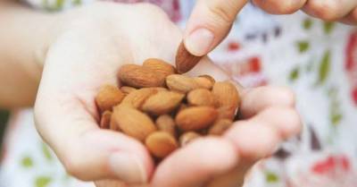 Вещества, которых нам не хватает: 14 продуктов, употребление которых уменьшит тревожность - delo.ua