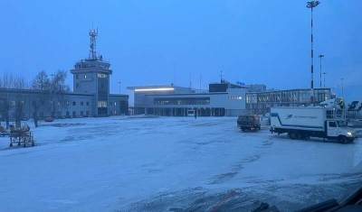 Самолет, летевший в Курган, из-за плохой погоды сел в Тюмени - nashgorod.ru - Тюмень - Челябинск
