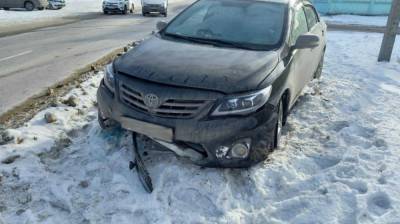 В Воронеже водитель иномарки попал в больницу после обгона - vestivrn.ru - Воронеж