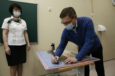Владимир Якушев - Александр Моор - Олег Тиньков - Полпред президента в УрФО Владимир Якушев приехал с рабочим визитом в Тюменскую область - znak.com - Тюменская обл.