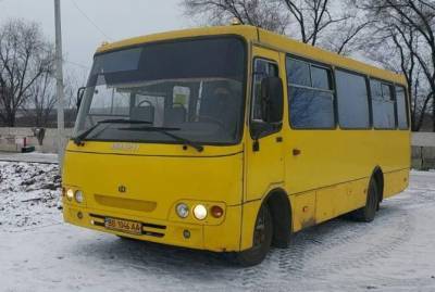 Российская сторона не пропустила автобусы-челноки через "Золотое" и "Счастье" - kp.ua