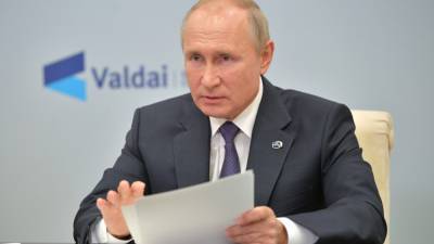 Владимир Путин - Путин подписал закон об устойчивом Рунете - polit.info