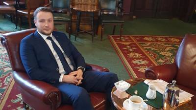 Сергей Стерненко - Из-за приговора Стерненко из Офиса Президента уволился один из руководителей - 24tv.ua - Новости