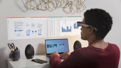 Умные AR-очки от Qualcomm создают виртуальный экран на стене - 24tv.ua
