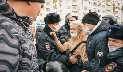 Алексей Навальный - Президент РФ утвердил повышение штрафов для граждан за неподчинение полиции - nashgorod.ru