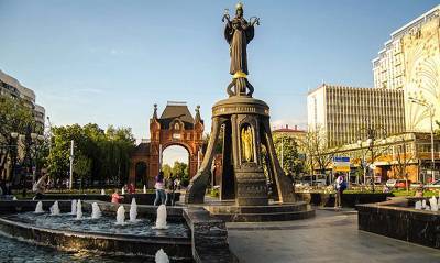Краснодар, Сургут, Тюмень и Петербург обошли Москву в рейтинге комфортных городов - og.ru - Москва - Санкт-Петербург - Краснодар - Уфа - Тверь - Тюмень - Мурманск - Улан-Удэ - Сургут - Чита - Магнитогорск - Южно-Сахалинск - Уссурийск - Бийск