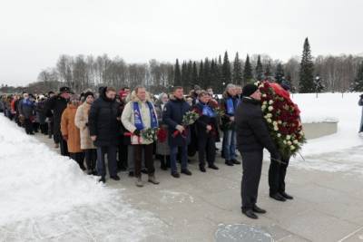 Владимир Путин - Десятки тысяч людей присоединились к акции «Единой России» и волонтерских объединений «Защитим память героев» - bnkomi.ru - Москва - респ. Коми