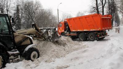 Около 12 тысяч кубометров снега вывезли с улиц Твери за четыре дня - afanasy.biz - Тверь