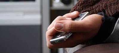 В Петрозаводске любитель алкоголя оставил знакомую без телефона - stolicaonego.ru - Петрозаводск - республика Карелия