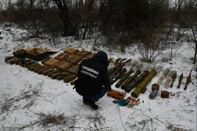 В Лисичанске на РТИ нашли склад оружия и боеприпасов: некоторые снаряды придется уничтожать на месте - vchaspik.ua - ЛНР - Лисичанск - Гсчс