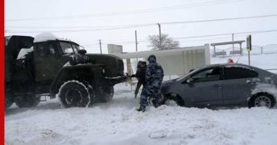Росгвардейцы спасают автомобилистов, застрявших под Челябинском - profile.ru - Челябинская обл. - Челябинск