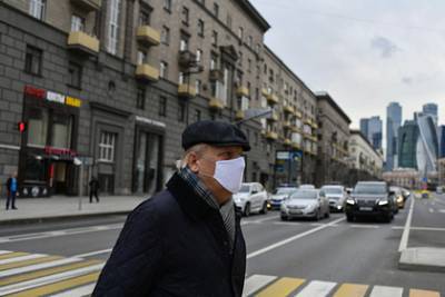 Владислав Жемчугов - Иммунолог счел невозможным новый всплеск коронавируса в Москве - lenta.ru - Москва