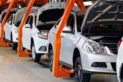 Казахстан потребовал от завода по выпуску Lada вернуть деньги - lenta.ru - Усть-Каменогорск