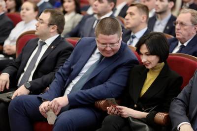Алексей Текслер - Текслер направил своего человека в ЕР контролировать выборы и повысил пресс-секретаря - znak.com - Челябинская обл.