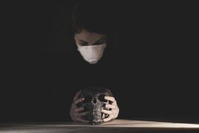 Медики установили, какие женщины чаще других рискуют умереть от коронавируса - lenta.ua