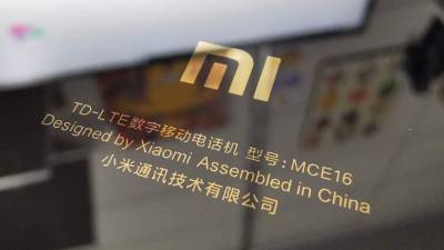 Xiaomi представила миниатюрную портативную зарядку для смартфонов Apple - newinform.com