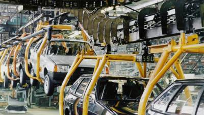 "АвтоВАЗ" приостановил сборку Lada в Казахстане - vesti.ru - Усть-Каменогорск