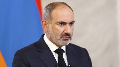 Никол Пашинян - Оник Гаспарян - Глава Генштаба ВС Армении Оник Гаспарян уволен за призывы к отставке правительства - polit.info - Армения