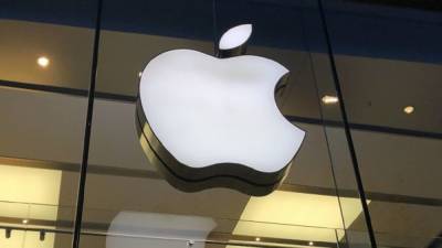 Стив Джобс - Тим Кук - В Apple сделали большую стратегическую ошибку в прошлом: аналитик назвал ее - 24tv.ua