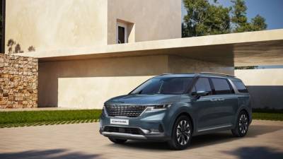 Калининградский "Автотор" наладил выпуск кроссвэна KIA Carnival - vesti.ru - Калининград