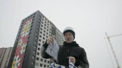 Граффити с ромашками из Мурино оказалось самым большим в России - nation-news.ru - Санкт-Петербург