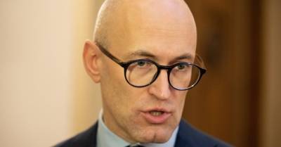 Даниэль Павлютс - Павлютс: нужно считаться с тем, что в ближайшее время придется ужесточать ограничения - rus.delfi.lv - Латвия
