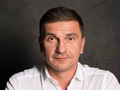 Кабмин не проваливал никакого плана вакцинации, потому что сегодня нет вообще никакого правительственного плана деятельности – нардеп Бондарев - gordonua.com