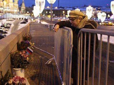 Борис Немцов - В Москве вновь разрушили мемориал на месте убийства Бориса Немцова - kasparov.ru - Москва