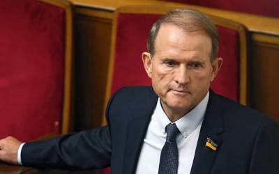 Виктор Медведчук - Сложная история: политтехнолог объяснил, спасет ли Медведчука открытие нового холдинга - 24tv.ua - Новости