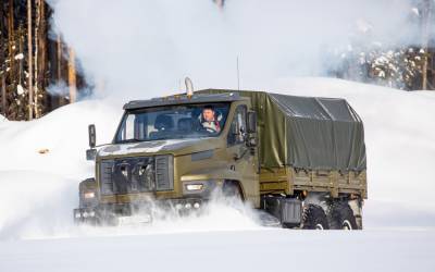 Уралы и снегоходы: на перевале Дятлова снимают новый фильм - zr.ru - Челябинская обл. - Челябинск