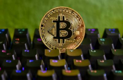 Михаил Задорнов - Bitcoin - Российский банкир Михаил Задорнов сравнил Bitcoin с финансовой пирамидой «МММ» - actualnews.org