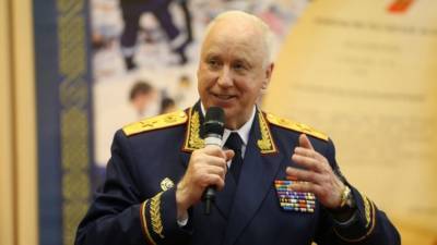 Александр Бастрыкин - Глава СК РФ поздравил коллег и ветеранов с Днем защитника Отечества - riafan.ru - Москва