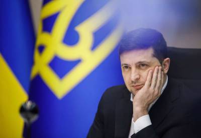 Владимир Зеленский - Виктор Медведчук - Ренат Кузьмин - Гримасы украинской демократии: «Хвалишь Зеленского – молодец... - politnavigator.net - Украина