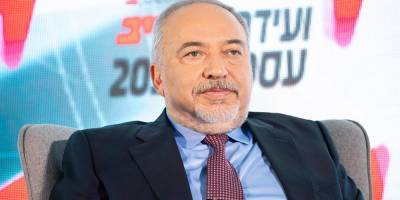 Авигдор Либерман - Яир Лапид - Гидеон Саар - О чем Либерман сговорился с Лапидом - detaly.co.il - Тель-Авив