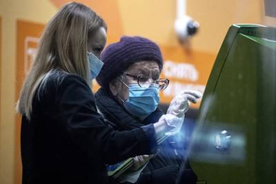 Россиянам назвали способ накопить на пенсию в 100 тысяч рублей - lenta.ru