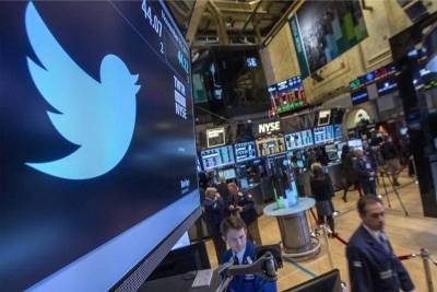 Twitter объявил о создании групп и внедрении платной подписки - smartmoney.one - Reuters