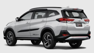 Мария Базарева - Внедорожник Toyota Rush впервые опередил по продажам Mitsubishi Xpander - nation-news.ru - Индонезия