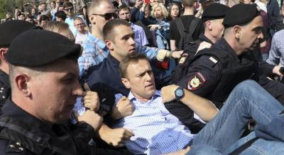 Алексей Навальный - Навальному, которого отправили по этапу, присудили новую премию - inform-ua.info