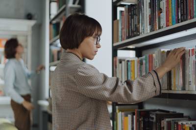 Как стать успешным инвестором: топ-5 книг, которые научат зарабатывать деньги - 24tv.ua - Новости