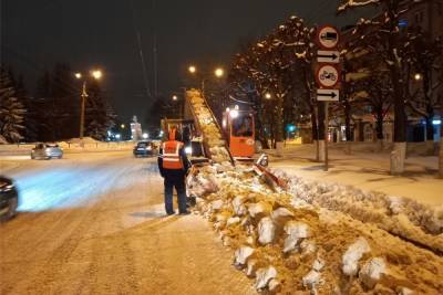 С улиц Чебоксар за сутки вывезли 768 «кубов» снега - cheb.mk.ru - Чебоксары