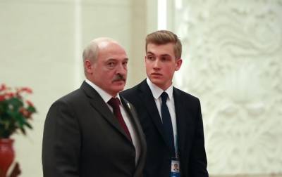 Александр Лукашенко - Виктор Лукашенко - Лукашенко пообещал, что не будет передавать власть детям - korrespondent.net