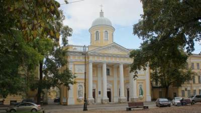 Павел - апостол Петр - На Васильевском острове пройдет реставрация статуи апостола Петра лютеранской церкви св. Екатерины - delovoe.tv - Санкт-Петербург