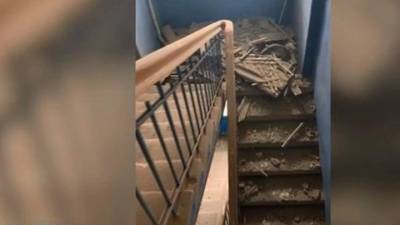 Спасло лишь чудо: в Тульской области в жилом доме рухнул потолок - vesti.ru - Тула - Тульская обл. - Ясногорск