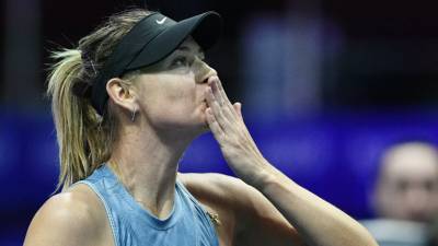 Мария Шарапова - Шарапова попала на обложку Forbes в годовщину завершения карьеры - russian.rt.com