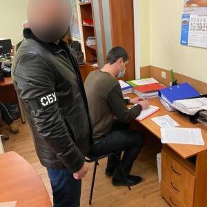 СБУ: Чиновники Запорожского горсовета присвоили 1,6 млн грн на благоустройстве парков и улиц - reporter-ua.com - Запорожская обл. - Днепропетровская обл.