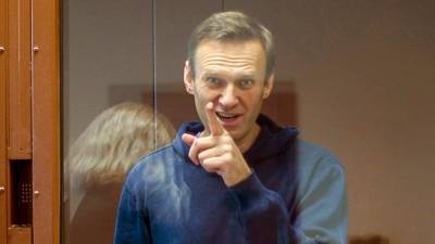 Алексей Навальный - Леонид Волков - Навальный получил премию Женевского форума по правам человека - golos-ameriki.ru