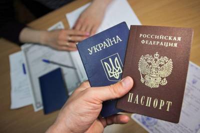 Алексей Данилов - Украинцам рекомендовали отказаться от второго гражданства - m24.ru