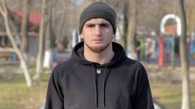 Петр Ян - Курамагомедов снялся с дебютного боя в UFC из-за проблем со здоровьем - russian.rt.com