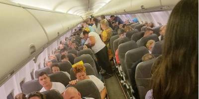 Дмитрий Суслов - Самолет SkyUp с украинскими туристами на борту снова застрял по дороге из Занзибара - nv.ua - Киев - Египет