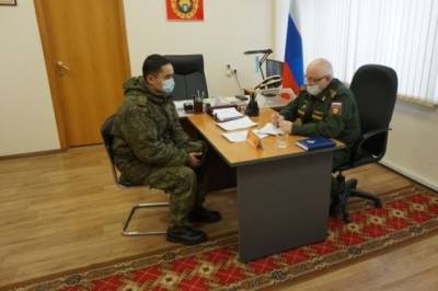 День правовых знаний провели военные прокуроры в частях Хабаровского края - hab.aif.ru - Хабаровский край